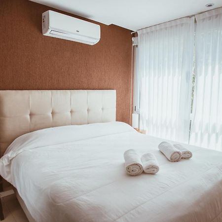 Suite House 卡里罗 外观 照片